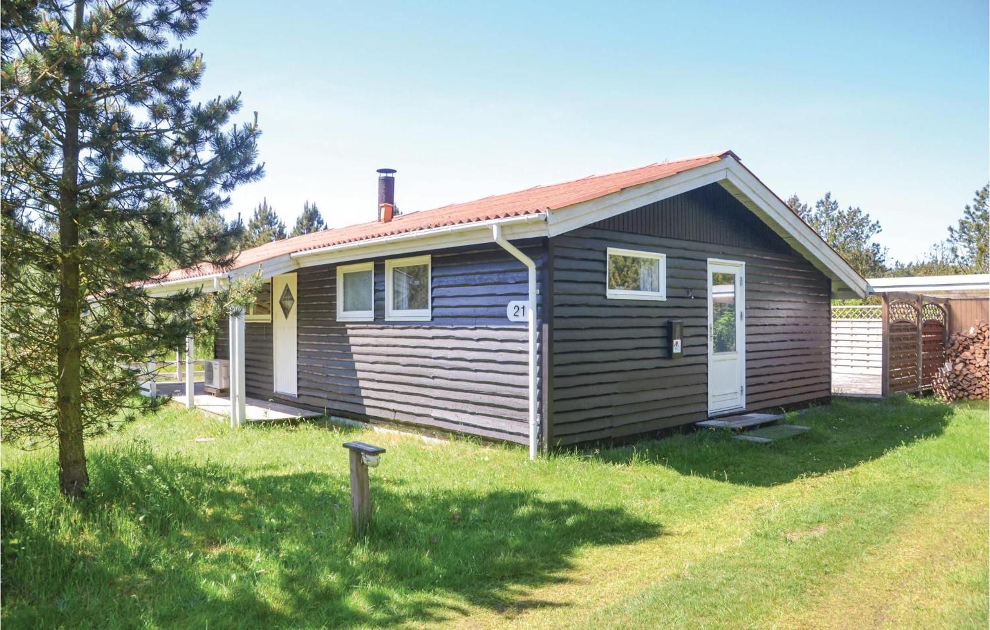 Three-Bedroom Holiday Home in Nørre Nebel Exterior foto